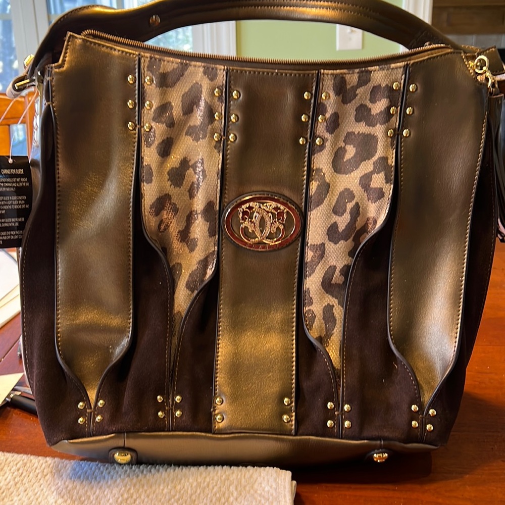 Sharif shoulder bag